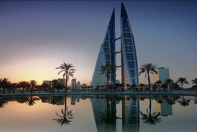 Kết quả hình ảnh cho trung tâm thương mại thế giới bahrain