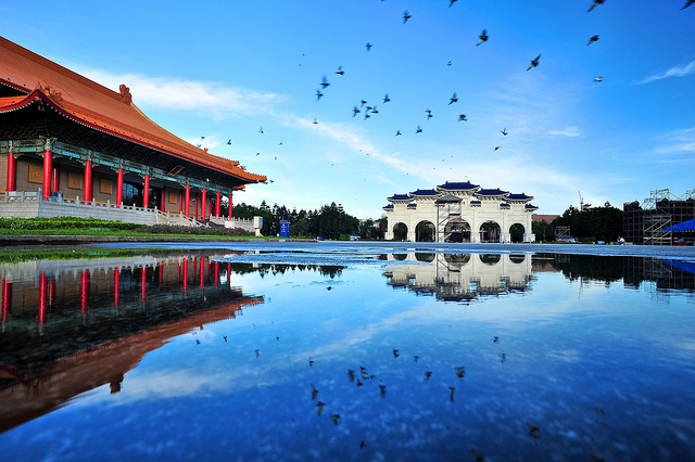 ve may bay di Dai Loan